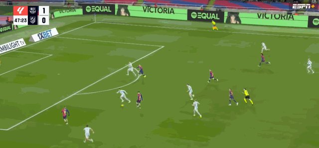 1734819903656078963.gif 费尔明.gif